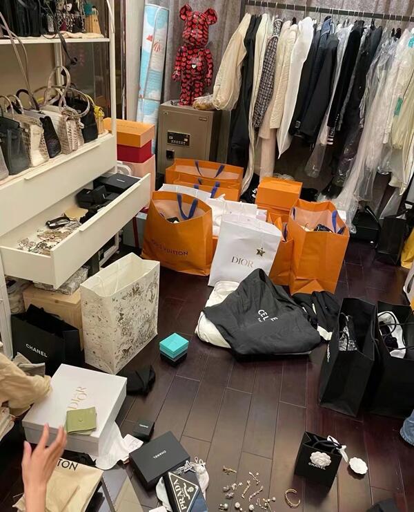 太和县回收顶奢鞋服